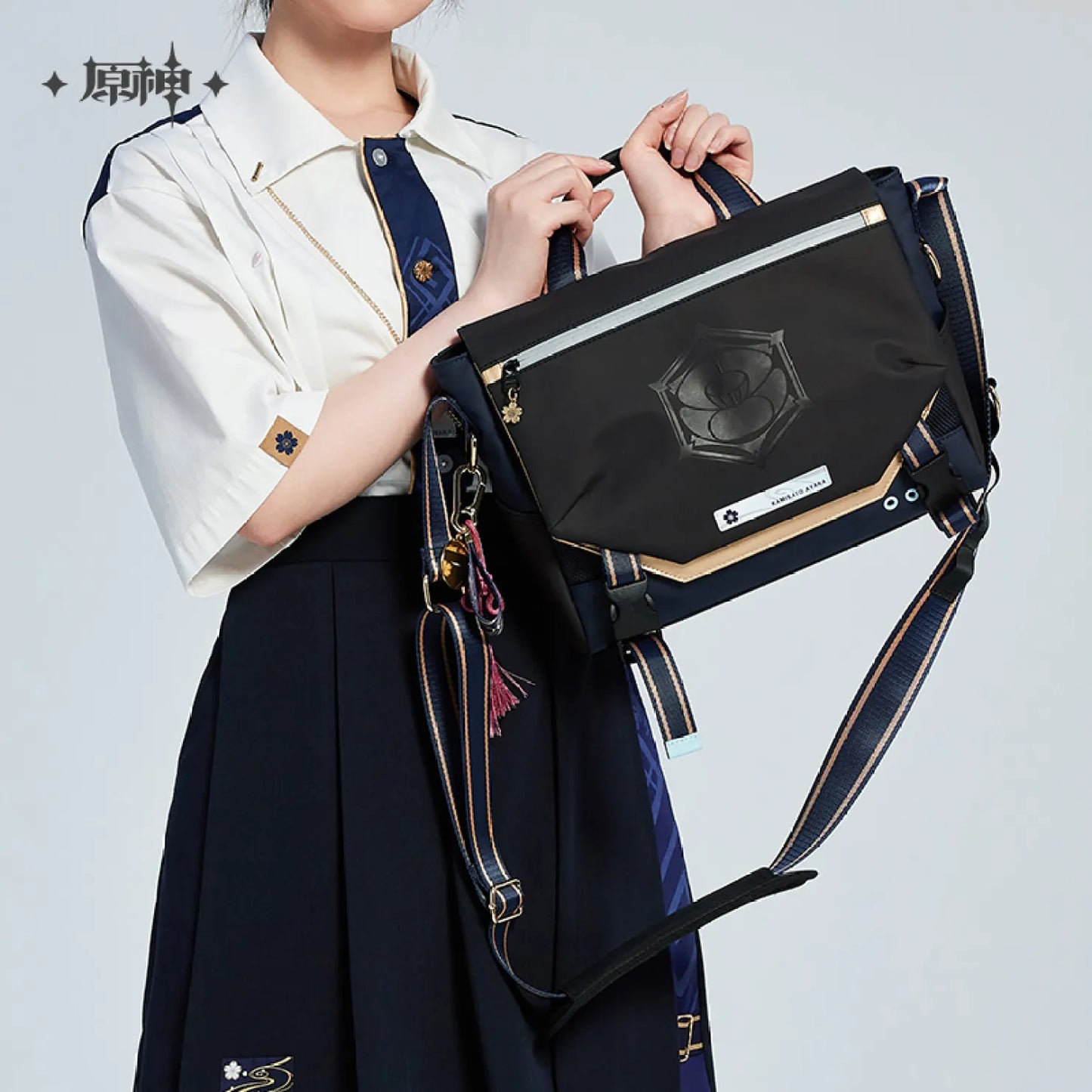 [OFFICIAL MERCHANDISE] Ayaka Theme Impressions Shoulder Bag